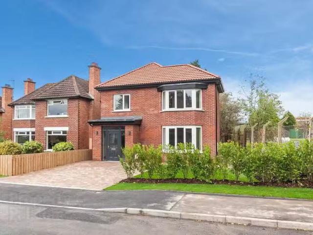 26a Kingswood Park