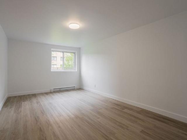 2705 MODUGNO Studio Apartment for Rent at 2705 Rue Modugno, Saint Laurent, QC H4R 2A8