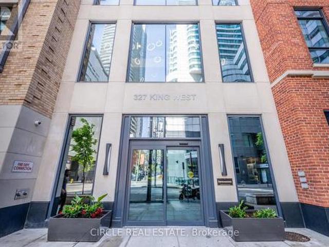 2705 King Street W, Toronto, ON, M5V 0W7 condo for sale | Listing ID C13149 | Royal LePage