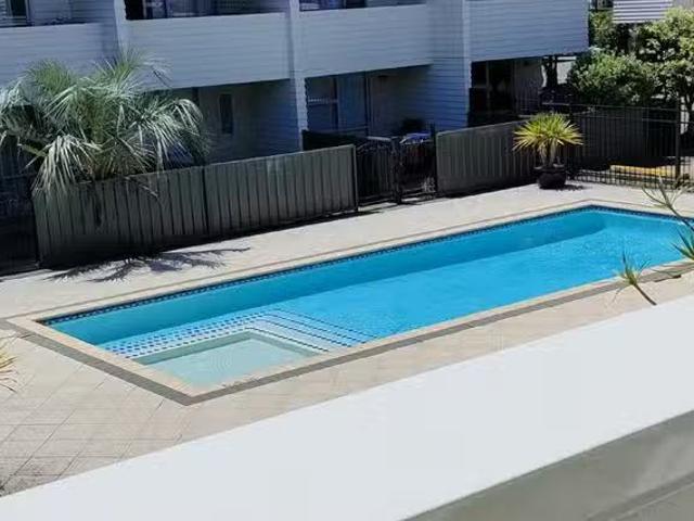2700 Apartment 3 bedrooms in Orewa