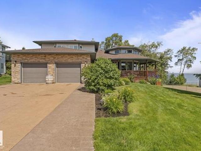 2700 Beach Avenue, Cold Lake, AB, T9M 1K8 house for sale | Listing ID E4499 | Royal LePage