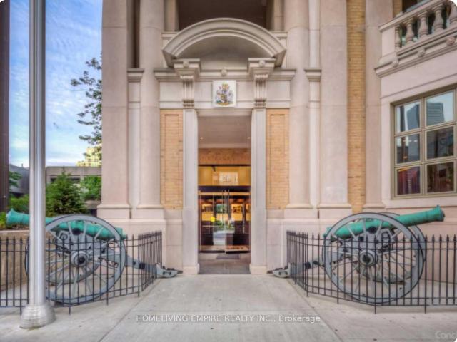 2703 University Avenue, Toronto | Suspended, C12878 | Condos. Ca