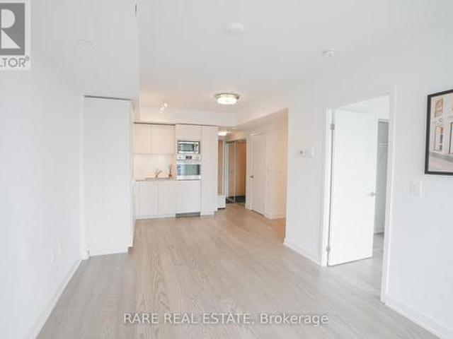2703 11 Wellesley Street W, Toronto, ON, M4Y 0G4 condo for sale | Listing ID C12240 | Royal LePage
