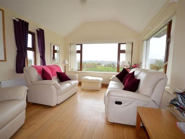 270,000 | Fan Tamaíll. Cloughwilly Cottages, Cloughwally, Lettermacaward Henry Kee & Son 5000 MyHome. Ie Residential