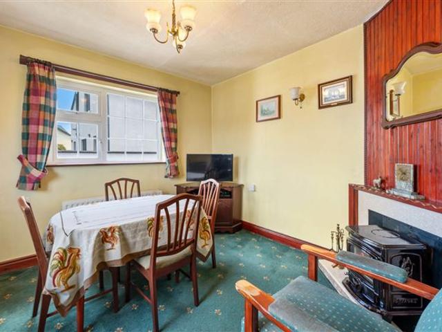 270,000 | Pound Lane, Kilworth, Co. Cork Sherry FitzGerald O'Donovan Fermoy 5000 MyHome. Ie Residential