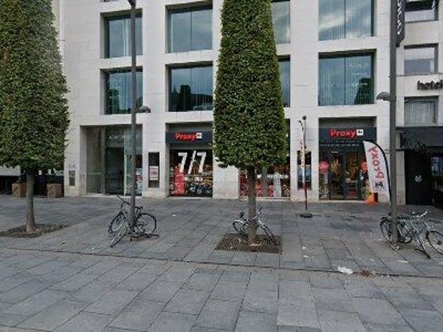 270 341 m2 office space for rent in Stad Antwerp