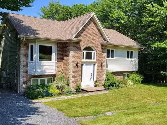 270 Halfway Lake Drive, Hammonds Plains, NS, B4B 1M8 house f.