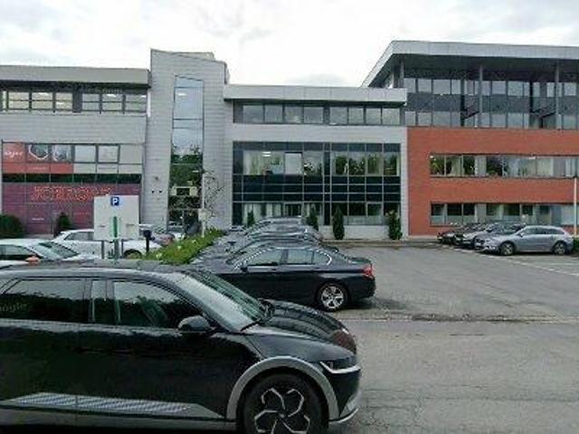 270 m2 office space for rent in Gent Sint Denijs Westrem