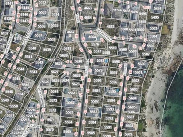 270 m² Land available in Shelley Point