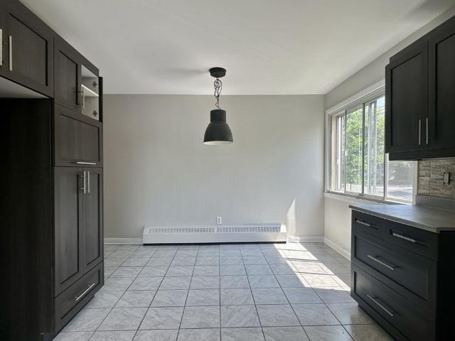 2715 Rue Prieur Est
