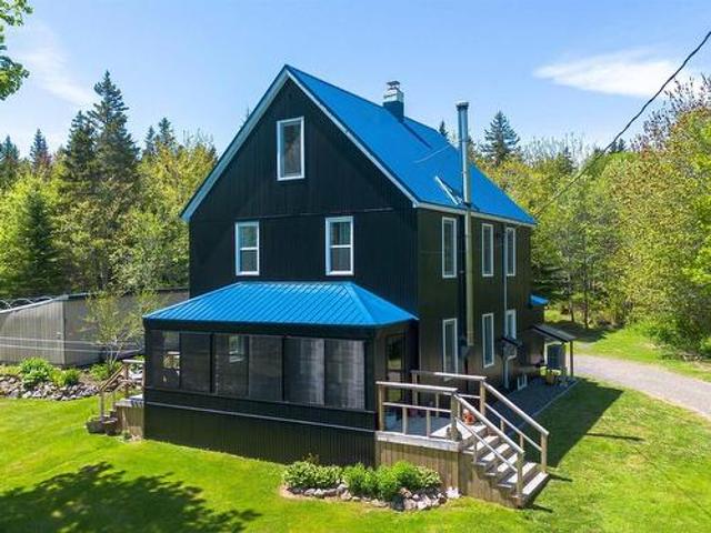2716 West Side Middle River Road, Middle River, NS, B0E 1B0 house for sale | Listing ID 202614 | Royal LePage