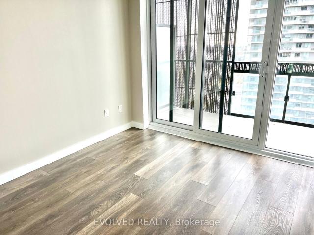 2712 8 Eglinton Avenue E, Toronto | Leased, C13468 | Condos. Ca