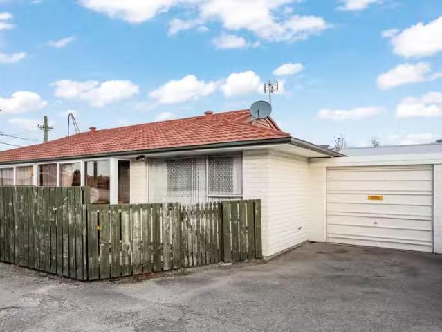 2/71 Hills Road, Edgeware, NZ 8013 Unit for Sale