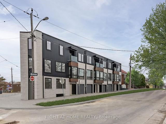 272 Atlas Avenue, York | 3+1Beds/3Bath, Townhouse, $5,300/mo | Condos. Ca