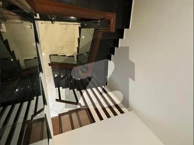 272 Square Yard Ready To Move Villa In Precinct 1 0.5 Km From Main Entrance A One Construction Standard 5 Bed Drawing Dining Lounge Bahria Town Precinct 1