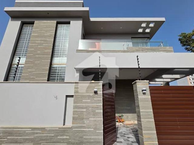 272 Sq. Yard. Brand New Luxury 5 Bedroom House For Sale Premium 2 Unit Concept With Solid Wooden Doors