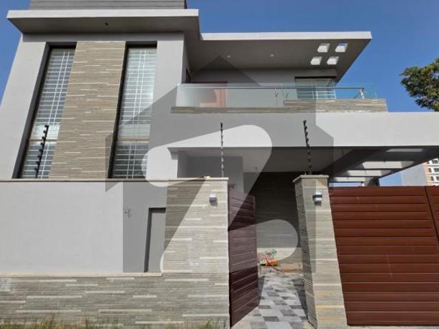 272 Sq. Yd. Brand New Luxury 5 Bedroom House For Sale Premium 2 Unit Concept with Solid Wooden Doors Bahria Town Precinct 6