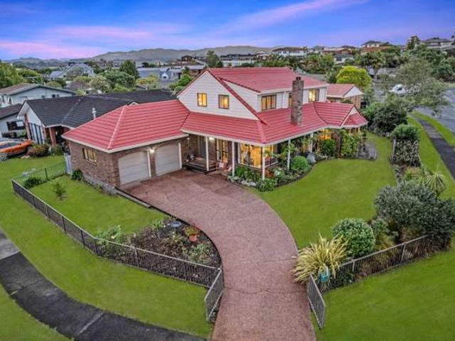 272 Sturges Road, Henderson, Waitakere City