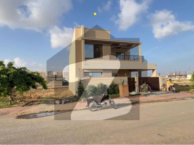 272sq yd 5 Bedrooms Luxury Villa is Available FOR RENT. 6km from Entrance of BTK. 5 Bed DDL 2 Kitchens Bahria Town Precinct 6