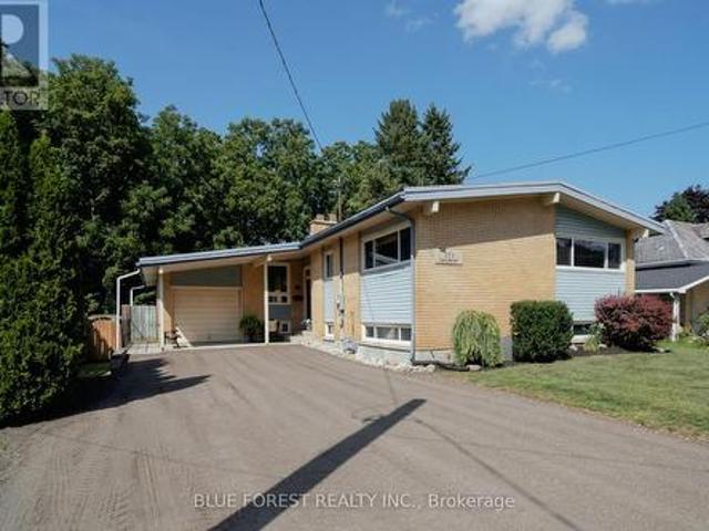 273 Saulsbury Street, Strathroy Caradoc Nw, ON, N7G 2B1 house for sale | Listing ID X13706 | Royal LePage