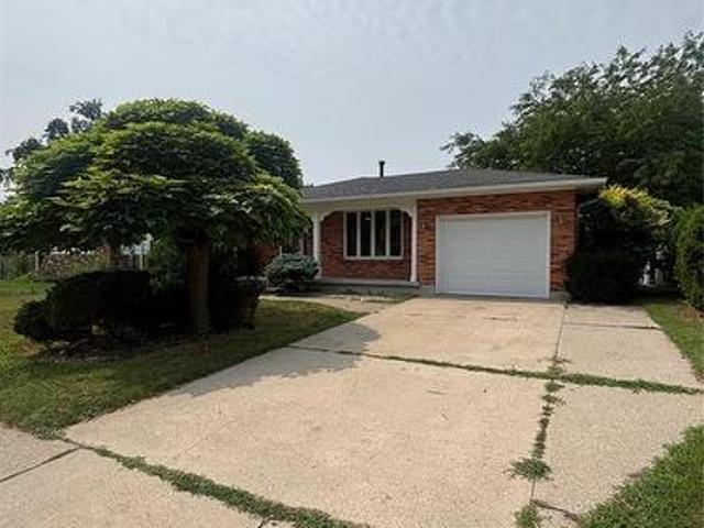 273 Twin Lakes Drive, Sarnia, ON, N7S 4Y4 house for lease | Listing ID 26019 | Royal LePage