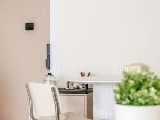 273A Bishan Street 24 HDB Apartment For Sale, $1,300,000, 3 Bed 2 Bath 1,022 sqft $1,272.00 psf