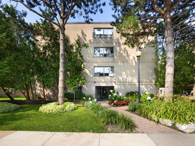 274 278 Cedar Avenue 2 Bedroom Apartment for Rent at 278 274 278 Cedar Avenue, Richmond Hill, ON L4C 2B4 Harding