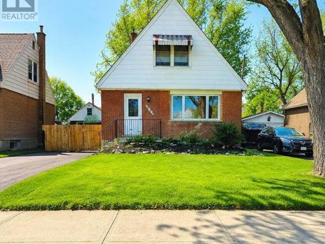 274 East 38Th Street, Hamilton, ON, L8V 4G3 house for sale | Listing ID X13596 | Royal LePage