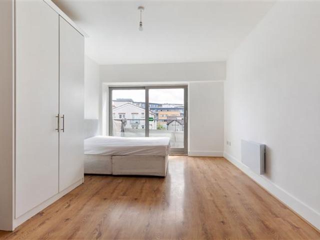 295,000 | Apartment, 40, Greenhills Court, Greenhills Road, Dublin 24 Sherry FitzGerald Tallaght 4999 MyHome. Ie Residential