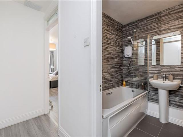 275,000 | Apartment 119, 109 PARNELL STREET, North City Centre, Dublin 1 Kelly Bradshaw 4996 MyHome. Ie Residential