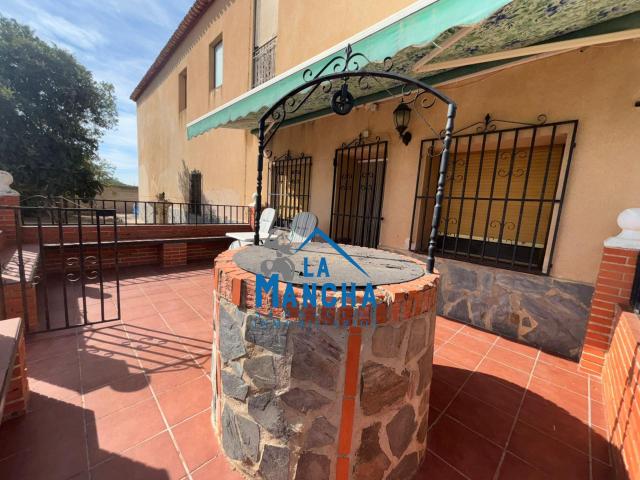 250.000€* INMOBILIARIA LA MANCHA VENDE CASA EN HOYA GONZALO ALBACETE