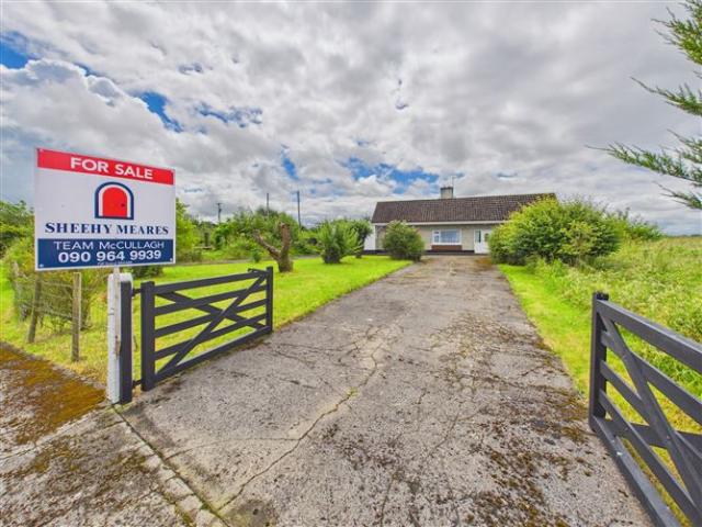 275,000 | Sheeaun, Ballycrissane, Ballinasloe, Co. Galway Sheehy Meares Real Estate 5009 MyHome. Ie Residential