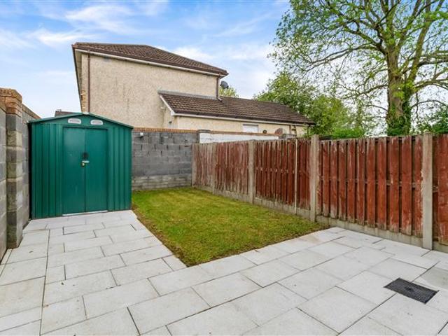275,000 | 16 Brackinrainey Manor, Longwood, Co. Meath Sherry FitzGerald Royal 5002 MyHome. Ie Residential