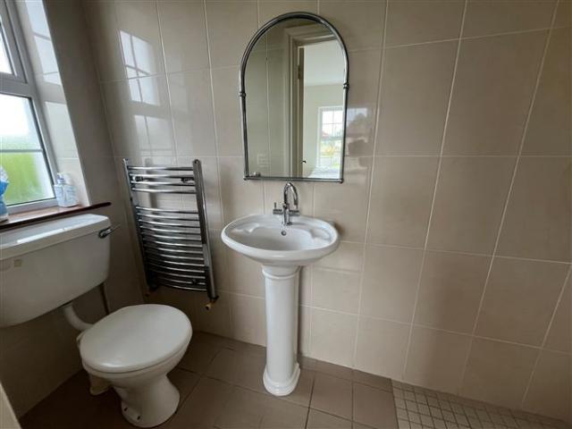 275,000 | 1 Gurteens, Ballina, Co. Mayo Sherry FitzGerald Feeney West 5018 MyHome. Ie Residential