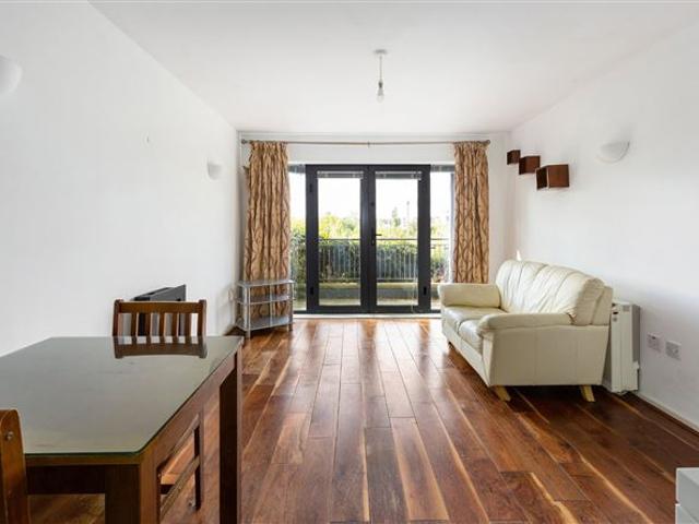 275,000 | 22 The Discovery Building, Royal Canal Park, Ashtown, Dublin 15 Sherry FitzGerald Castleknock 4958 MyHome. Ie Residential