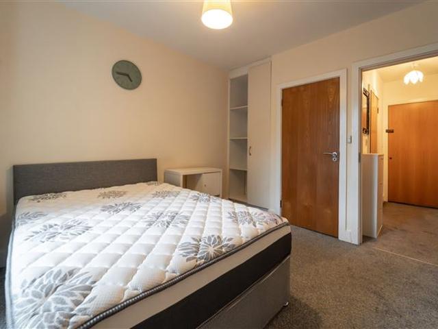 275,000 | 2 Valencia House, North Circular Road, Dublin 7 REA McGee 4970 MyHome. Ie Residential
