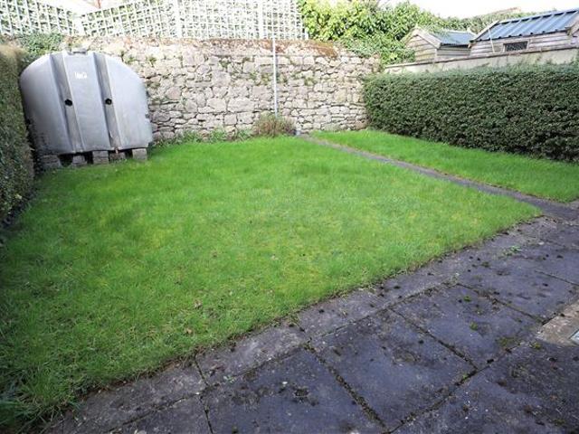 275,000 | 49 Oaklawns, North Road, Drogheda, Louth Thomas Byrne Auctioneers & Valuers 4989 MyHome. Ie Residential