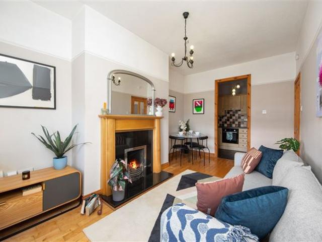 275,000 | 69 Gandon Close, Harolds Cross Road, Dublin 6W DNG Terenure 4987 MyHome. Ie Residential