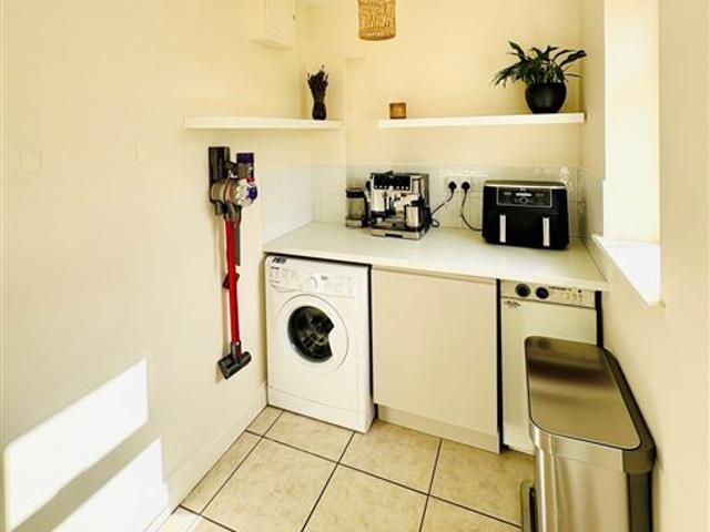 275,000 | 90 Carrigiseal, Clogher Failí, Tralee, Co. Kerry Gary O’Driscoll & Co. Ltd 4999 MyHome. Ie Residential