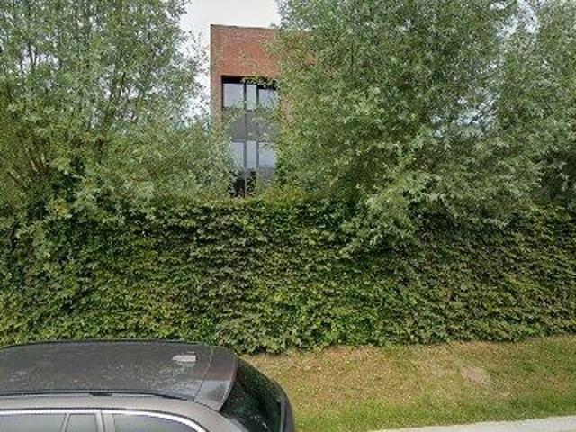 275 m2 office space for rent in Roeselare