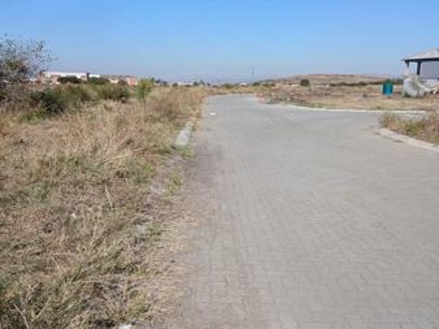 275 m² Land available in Boitekong