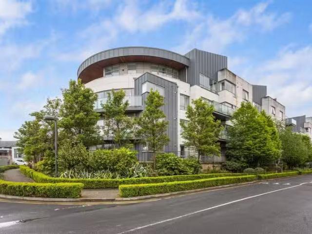 276 Beechwood Court, Stillorgan Road, Blackrock, Co. Dublin