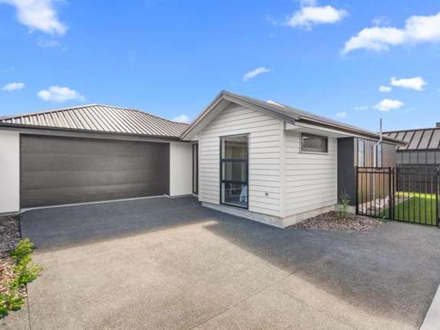 2/77 Glenmore Avenue, Casebrook, Christchurch City