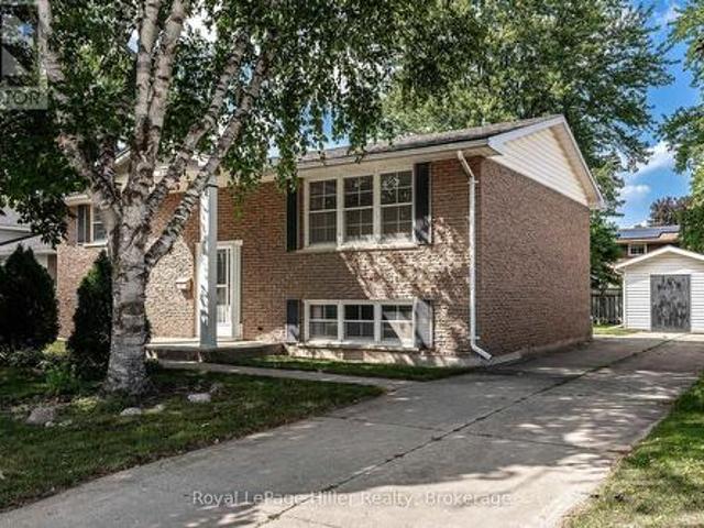 278 Elgin Crescent, Stratford, ON, N5A 3Z7 house for sale | Listing ID X13702 | Royal LePage