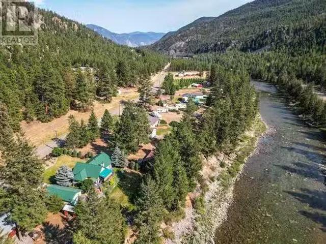 2793 Old Hedley Road, Hedley, BC, V0X 1W0 house for sale Li.