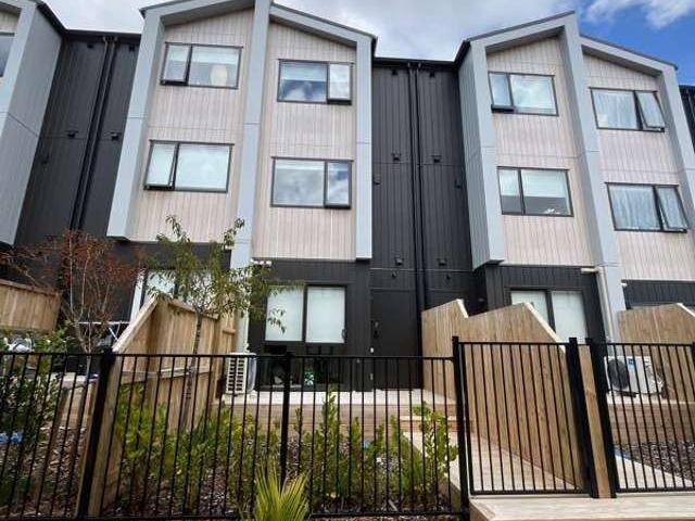 2/79 Taikata Road, Te Atatu Peninsula, Waitakere City