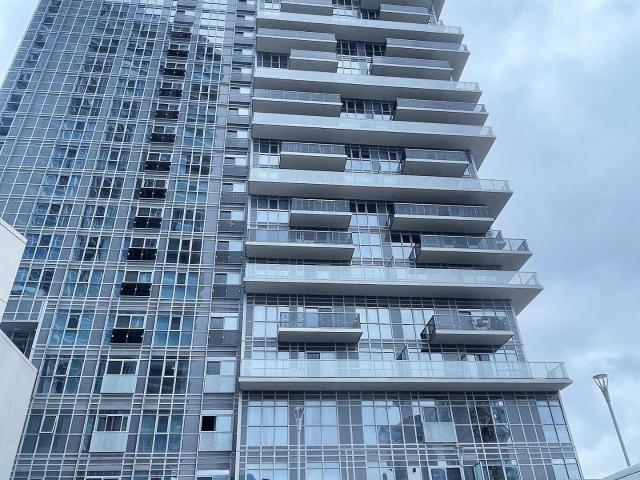 2805 Village Green Square, Scarborough | 1+1Beds/1Bath, Condo, $2,200/mo | Condos. Ca
