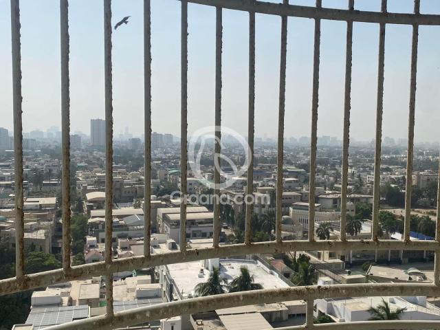 2800 Ft² Flat for Sale