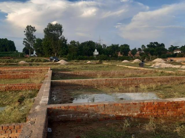 2800 Sq.Ft. Plot in Kisan Path Lucknow Listing ID: #10099