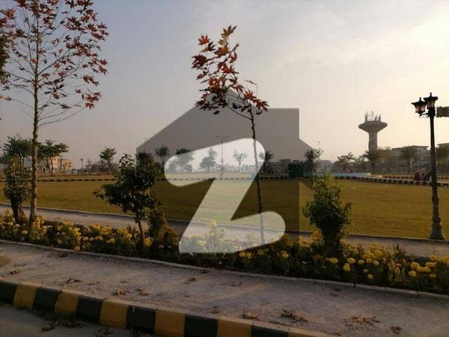 2800 Square Feet Spacious Residential Plot Is Available In Media Town For Sale